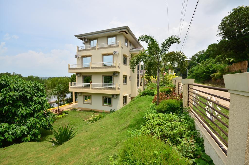 Villa De Sierra Vista Bay And Mountain View Inn Puerto Princesa Exterior photo